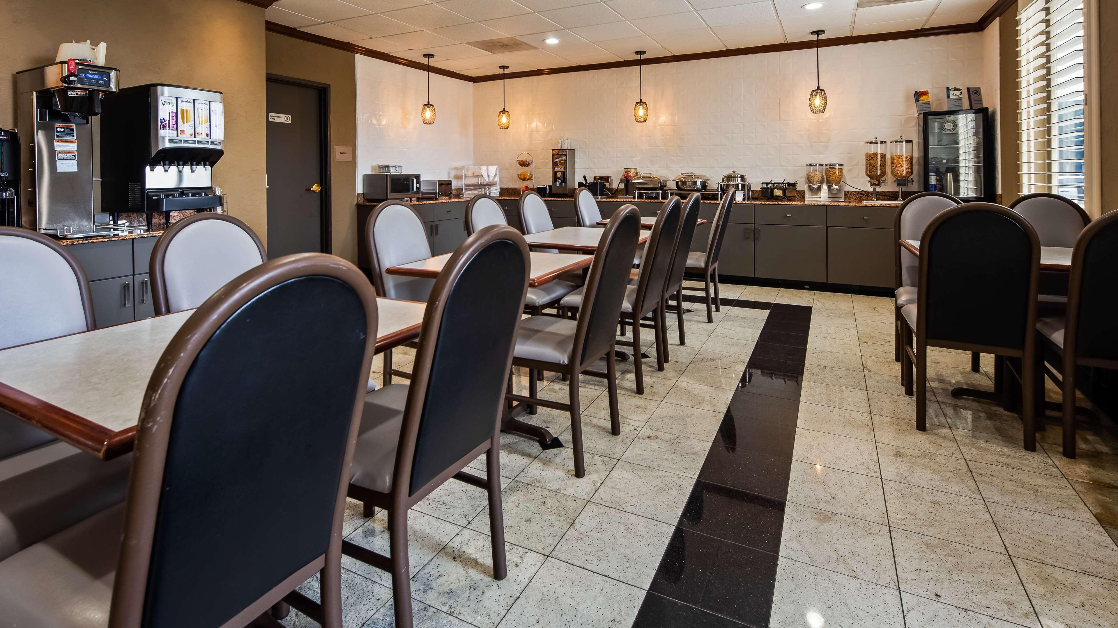 Best Western Plus Mckinney Inn And Suites Exterior photo