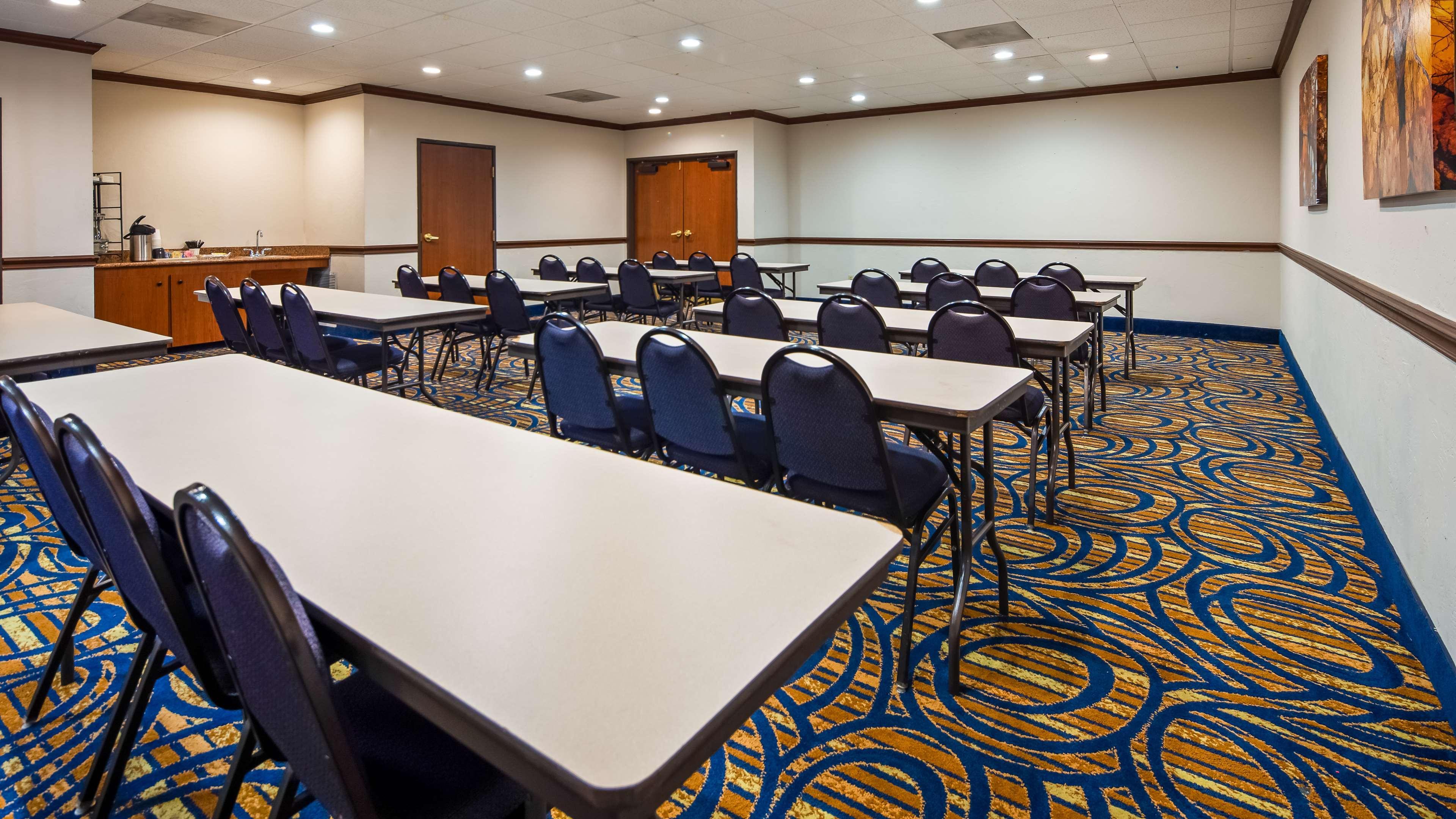 Best Western Plus Mckinney Inn And Suites Exterior photo